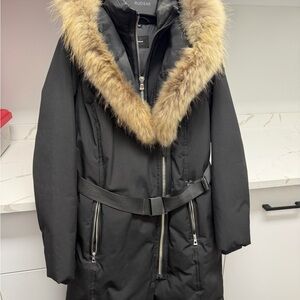 RUDSAK Women's Black Puffer Coat with Brown Fur Trim